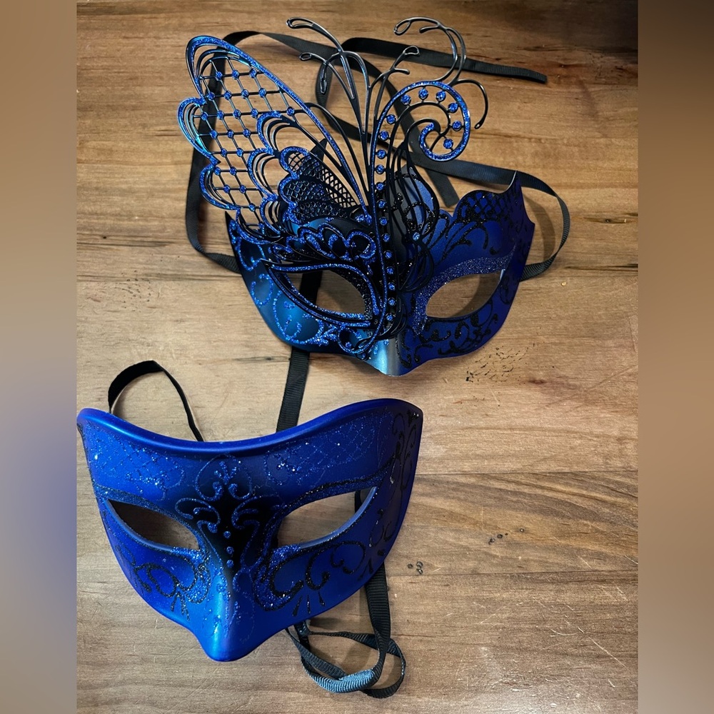 Elegant Blue Masquerade Masks